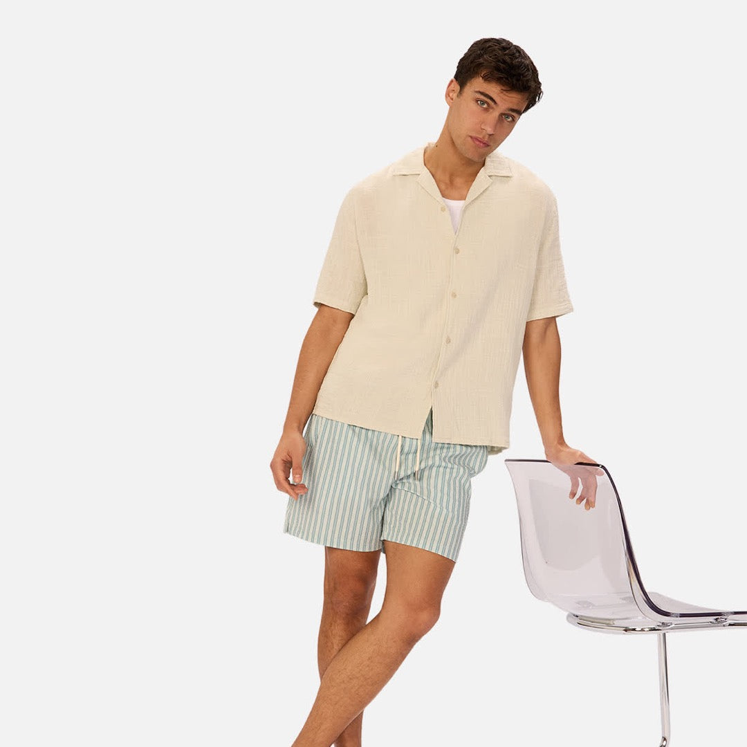 The Seguro Short Sleeve Shirt | Duck Egg official Industrie view 2
