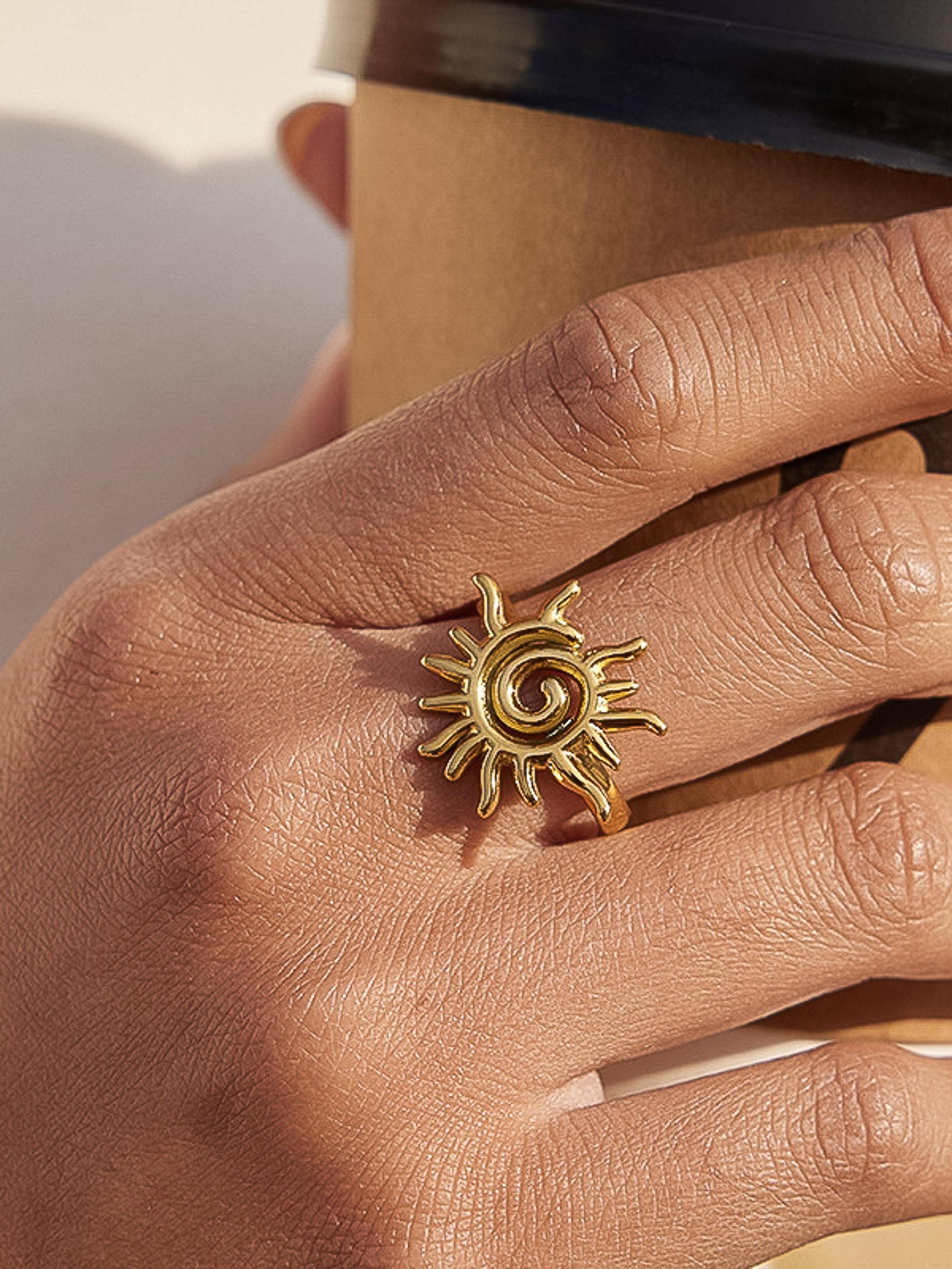 Starwyn Sun Spiral Ring | Yellow Gold