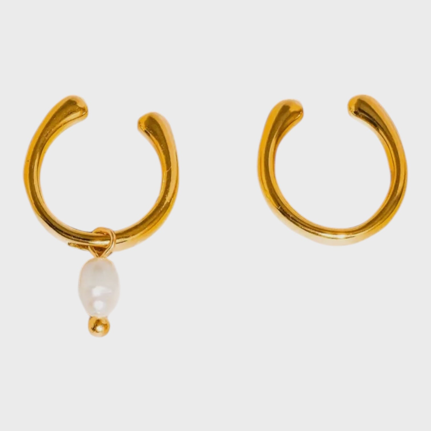 Talon 18K Gold Non-Tarnish Pearl Hoop Ear Cuff | Yellow Gold