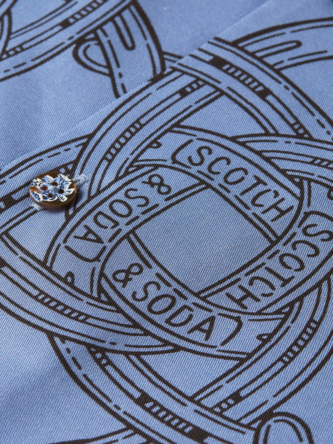 Scotch & Soda Printed Short Sleeve Shirt Horseshoes Infinity worn detail