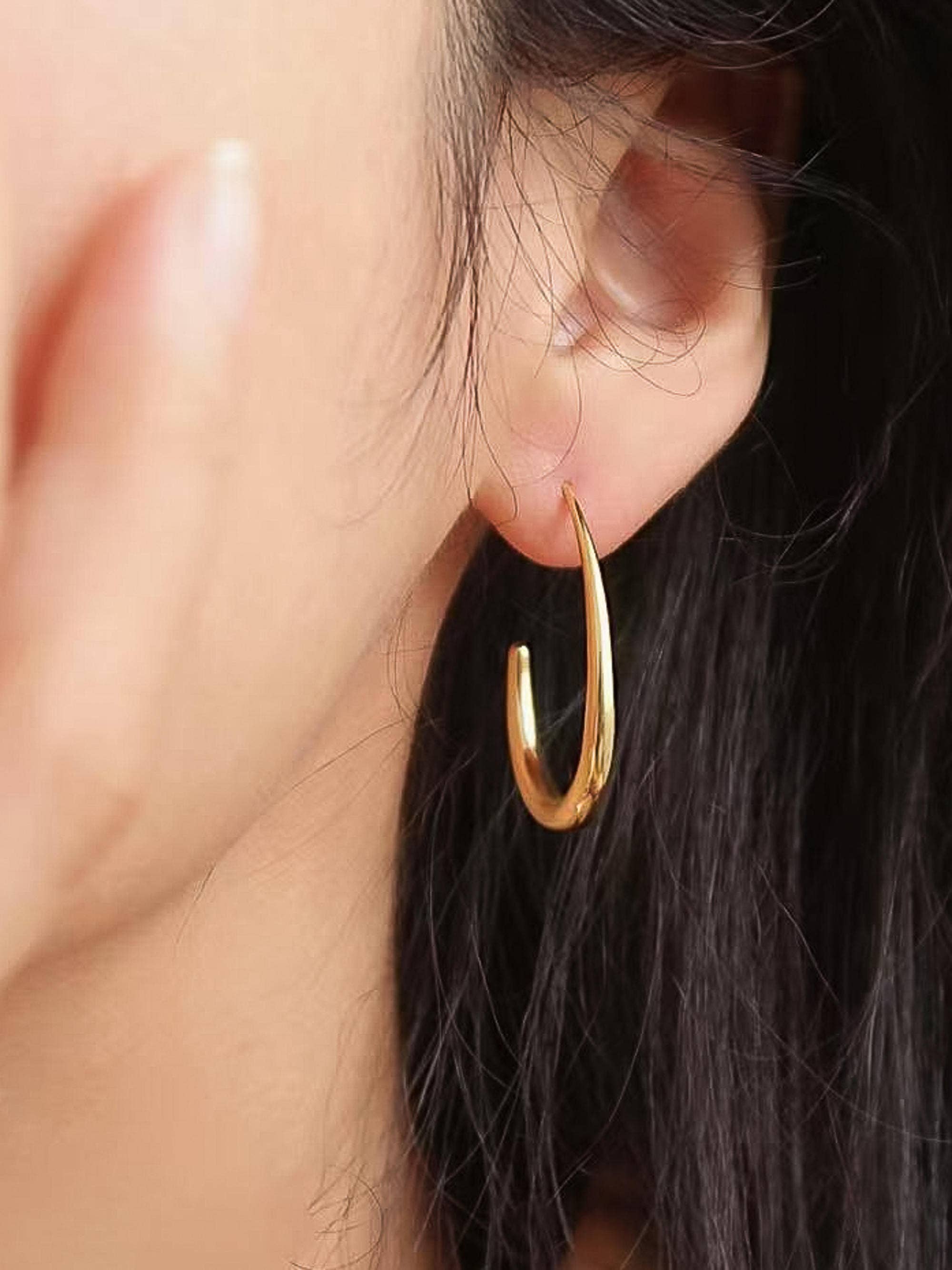 Cyril Minimalist Open Hoop Earrings | 18K Gold