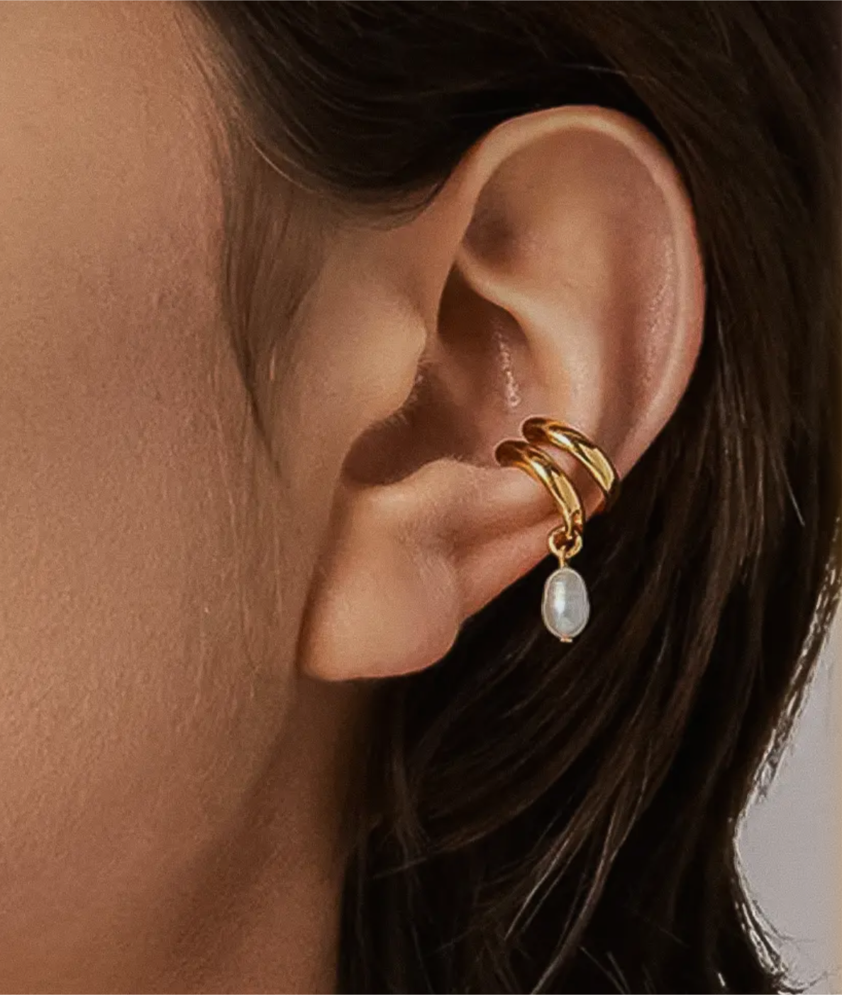 Talon 18K Gold Non-Tarnish Pearl Hoop Ear Cuff | Yellow Gold