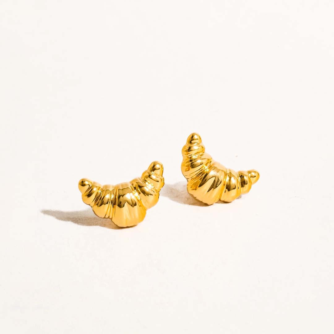Gaëlle Croissant Stud | Gold