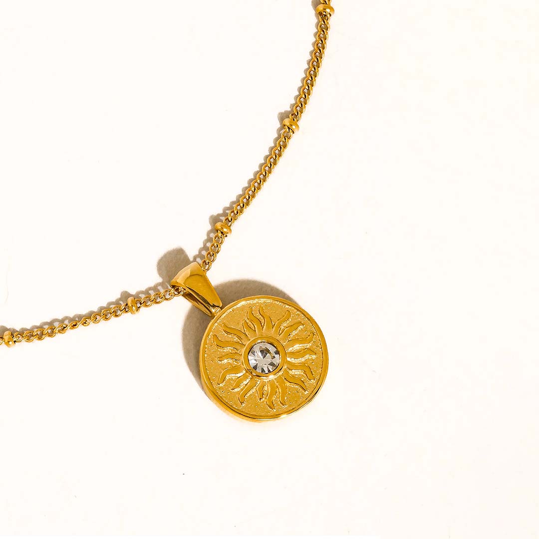 Starla Sun Medallion Necklace | 14k Gold