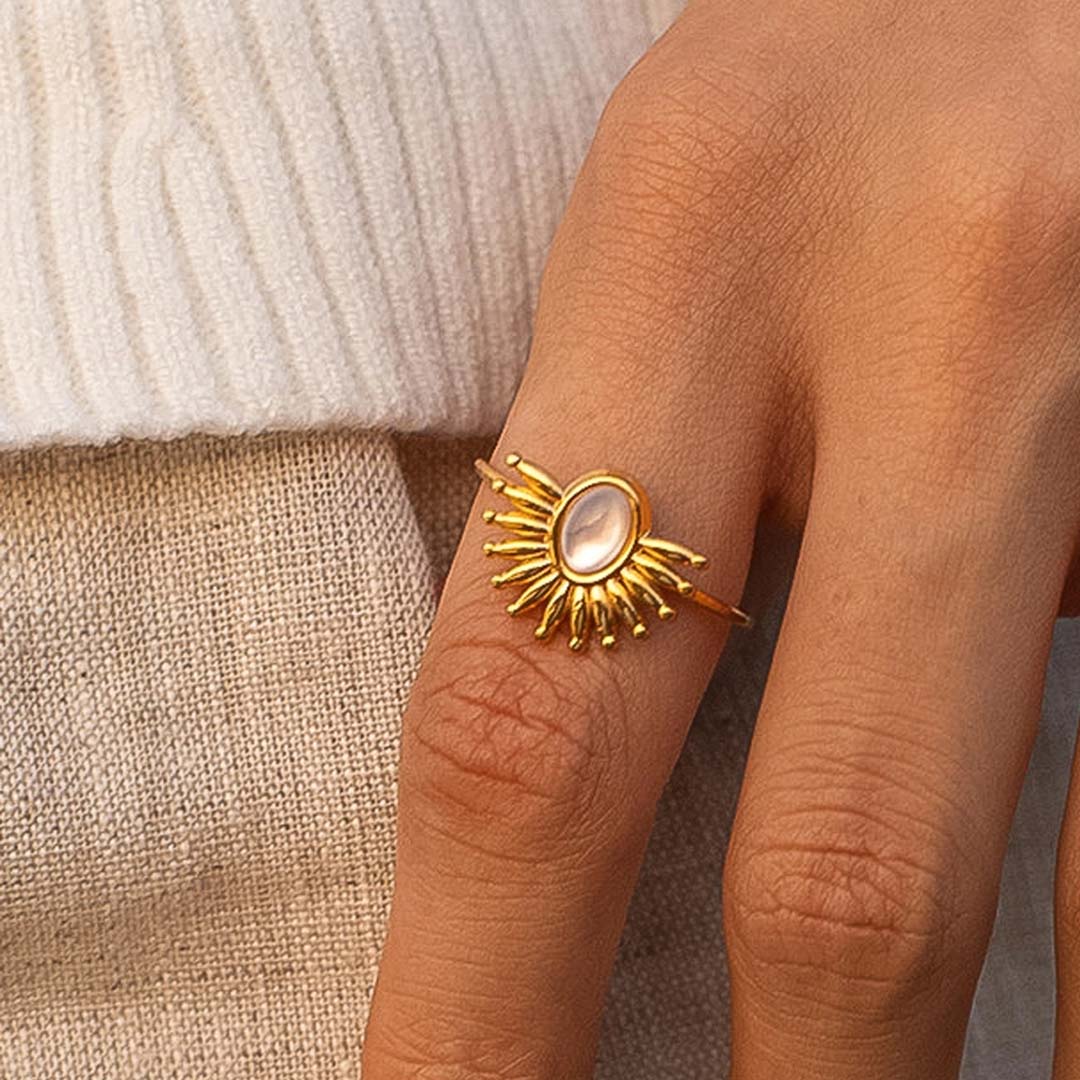 Fabienne Sun Stone Ring | White