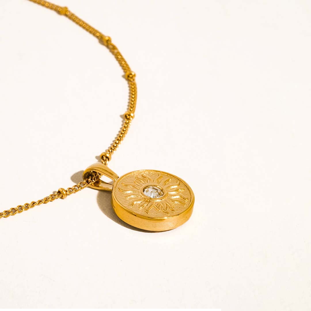 Starla Sun Medallion Necklace | 14k Gold