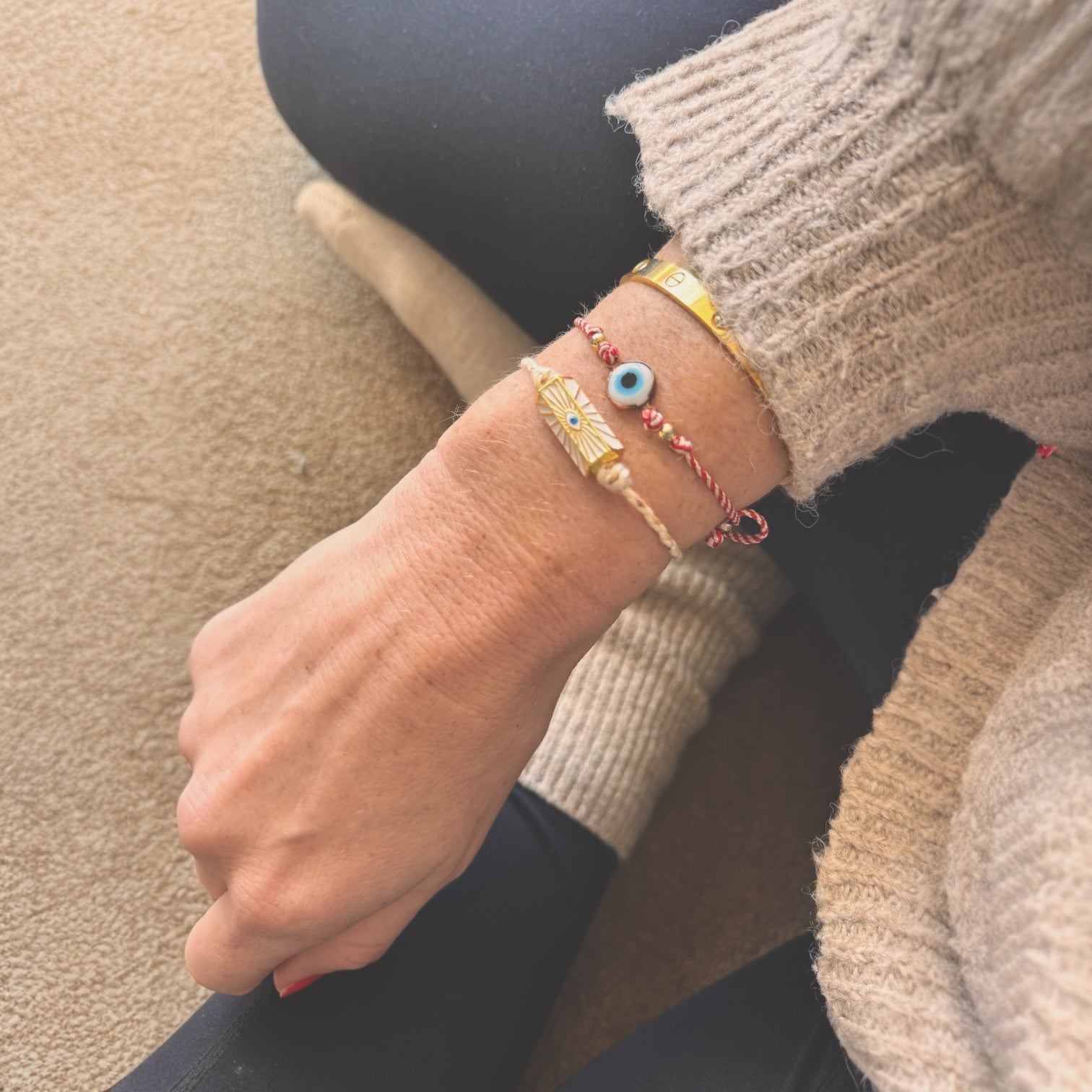 Sunshine Guardian | Beige & Blue