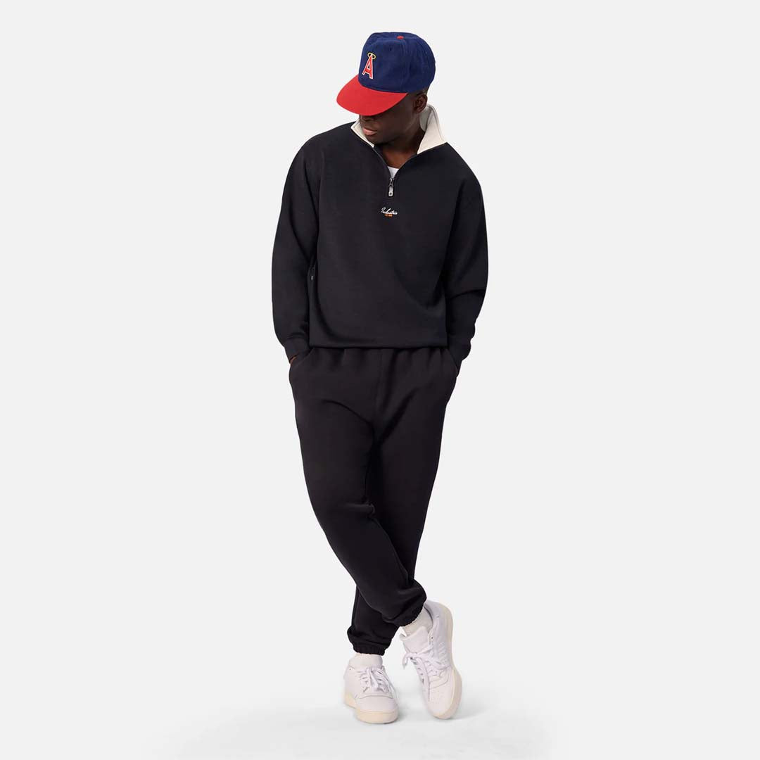 The Queens Tech Track Top | Tech Midnight