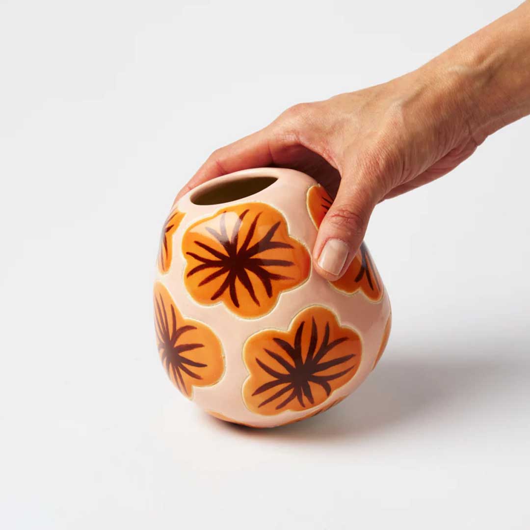 Pollen Burnt Hibiscus Vase