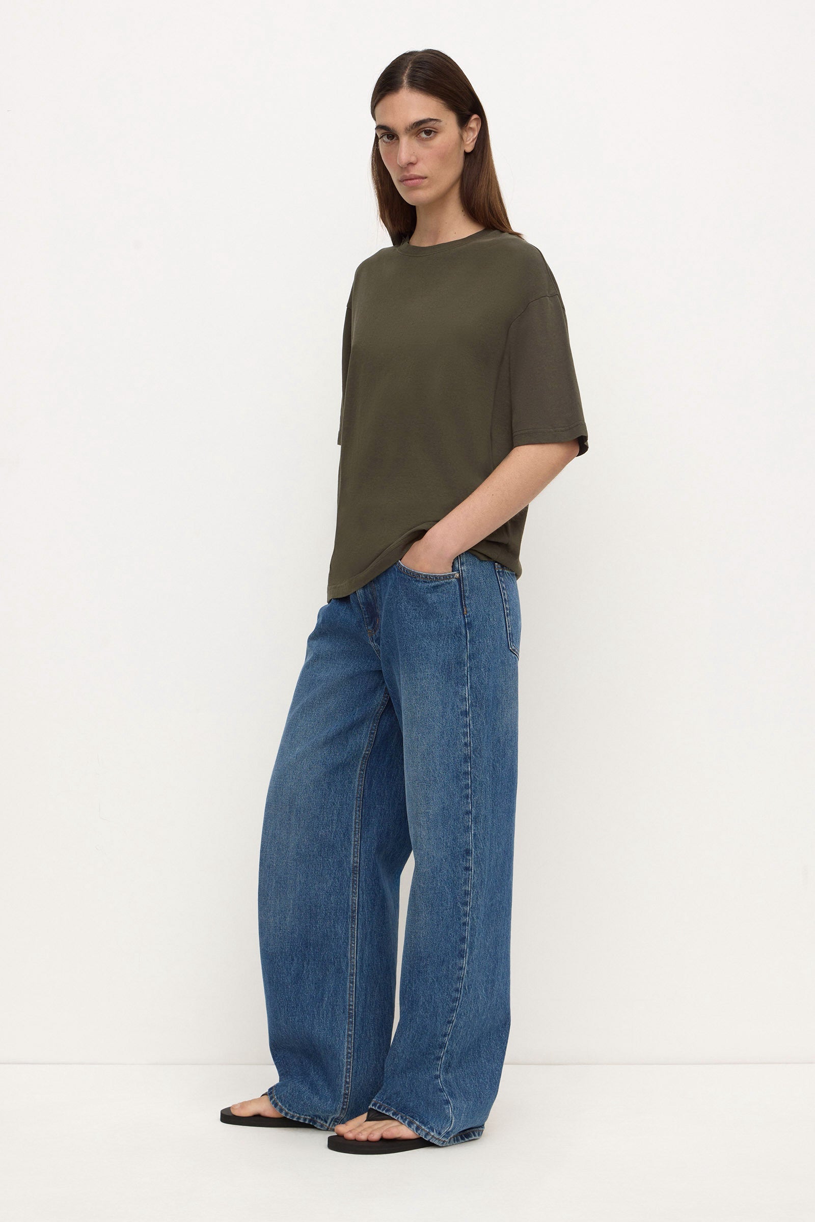 Assembly Label Kira Cotton Hemp Tee in Dark Military