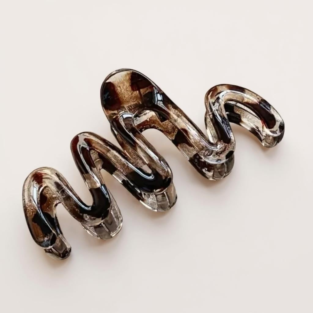 Wavy Acrylic Hair Clip | Tortoiseshell