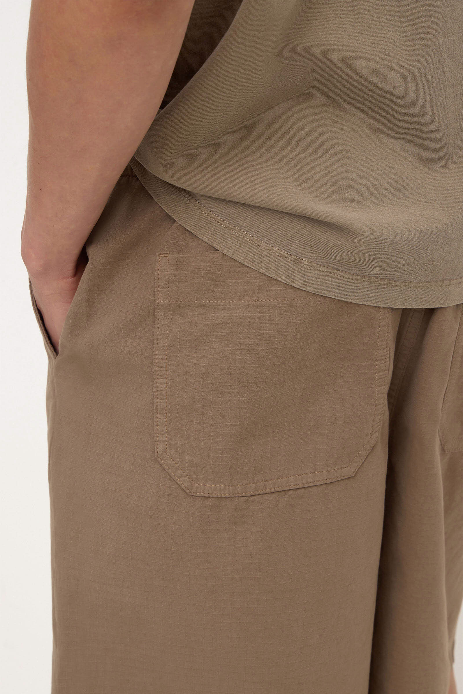 Assembly Label Wallace Ripstop Short in Dark Sand
