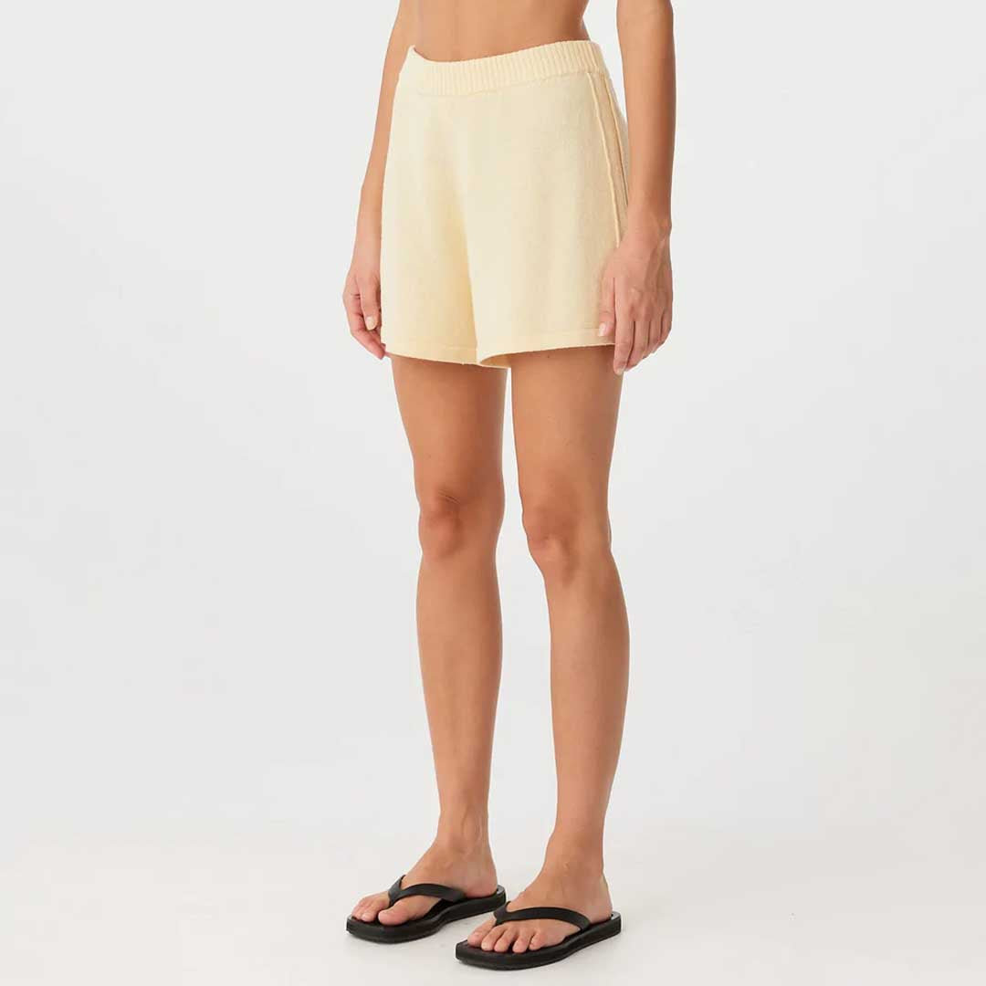 Poppy Short | Butter