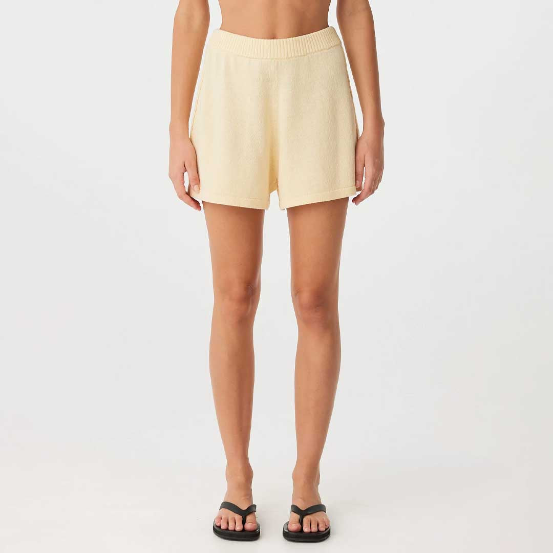 Poppy Short | Butter