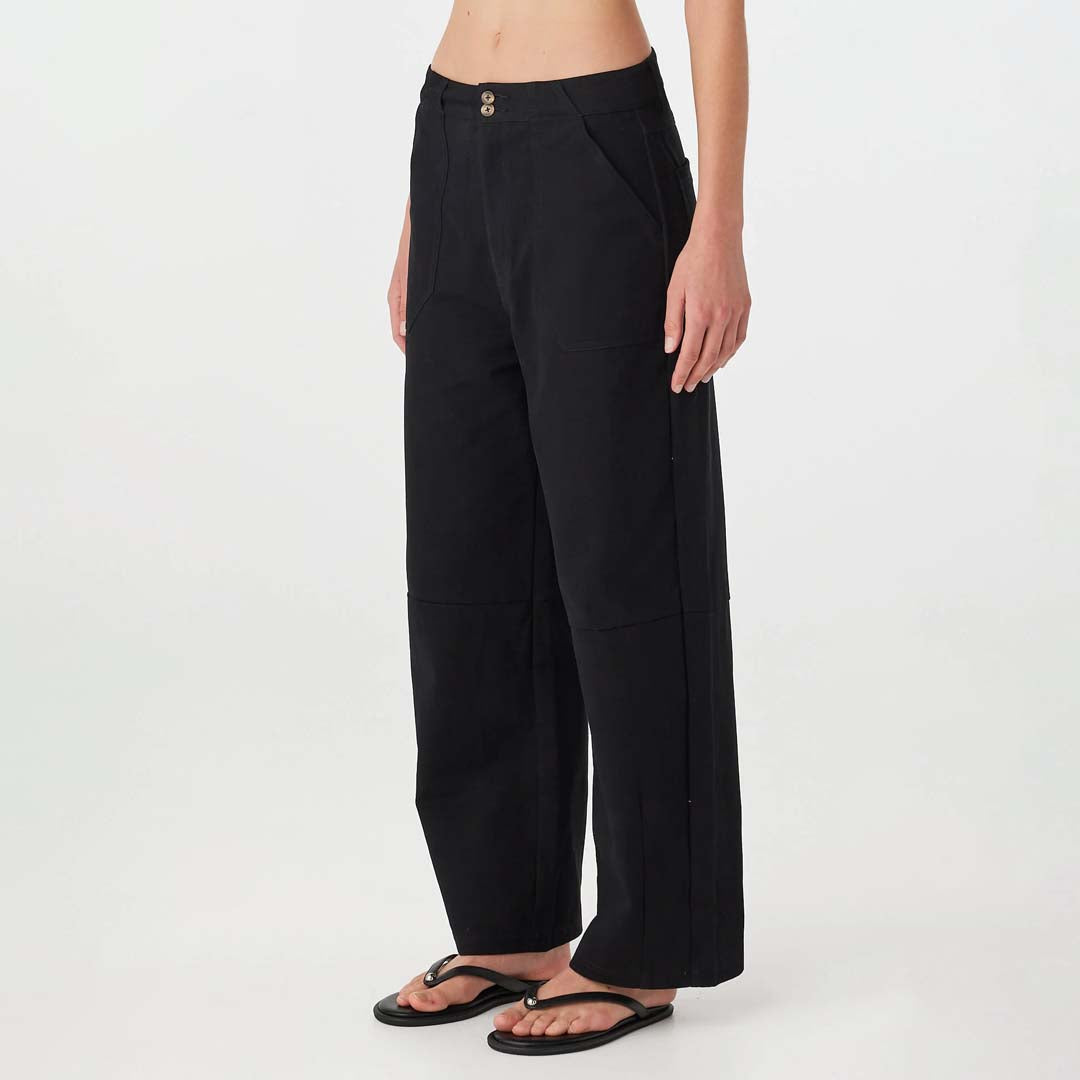 Akira Pant | Black