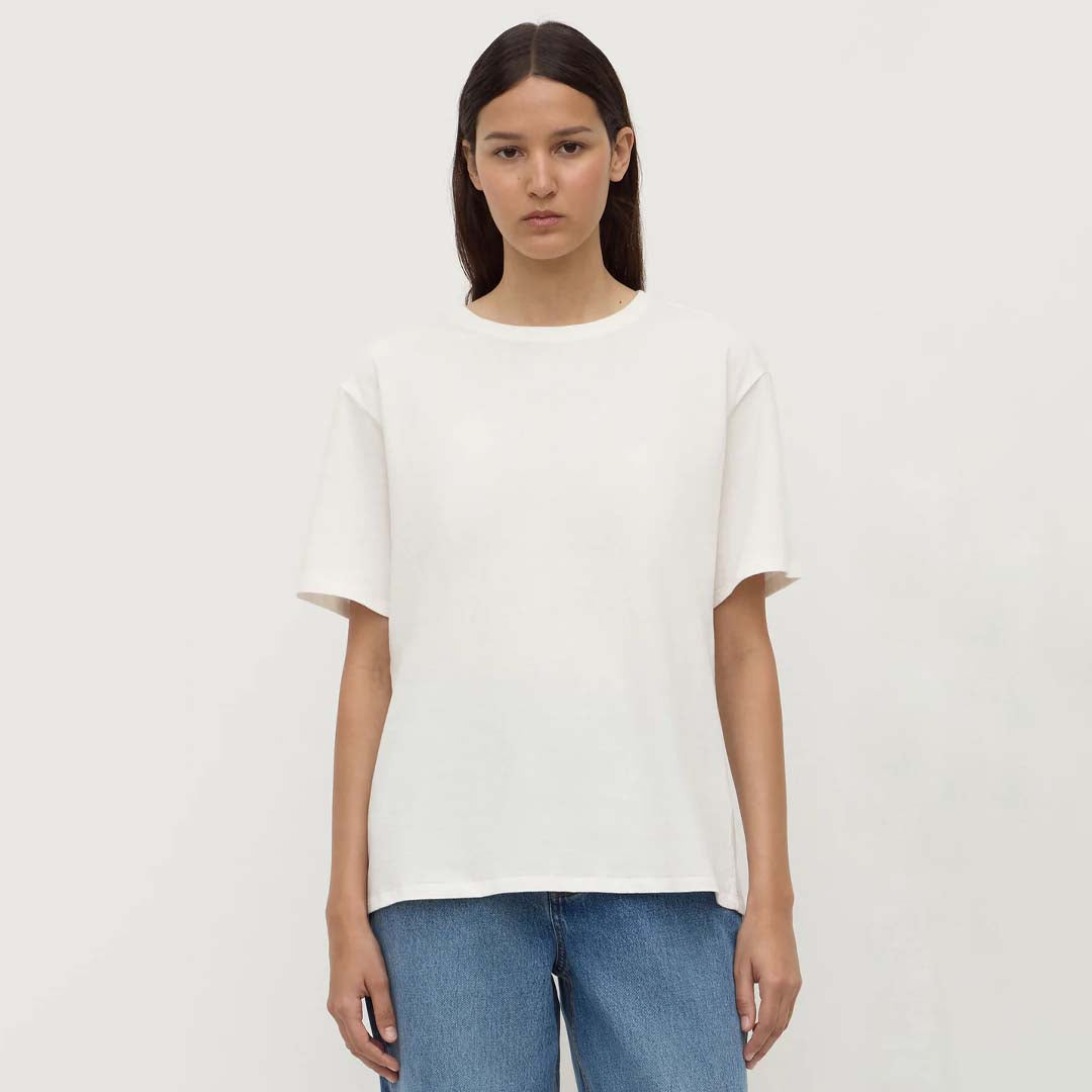 Thea Tee | White