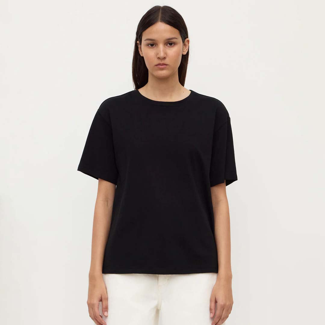 Thea Tee | Black