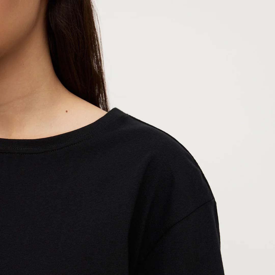 Thea Tee | Black