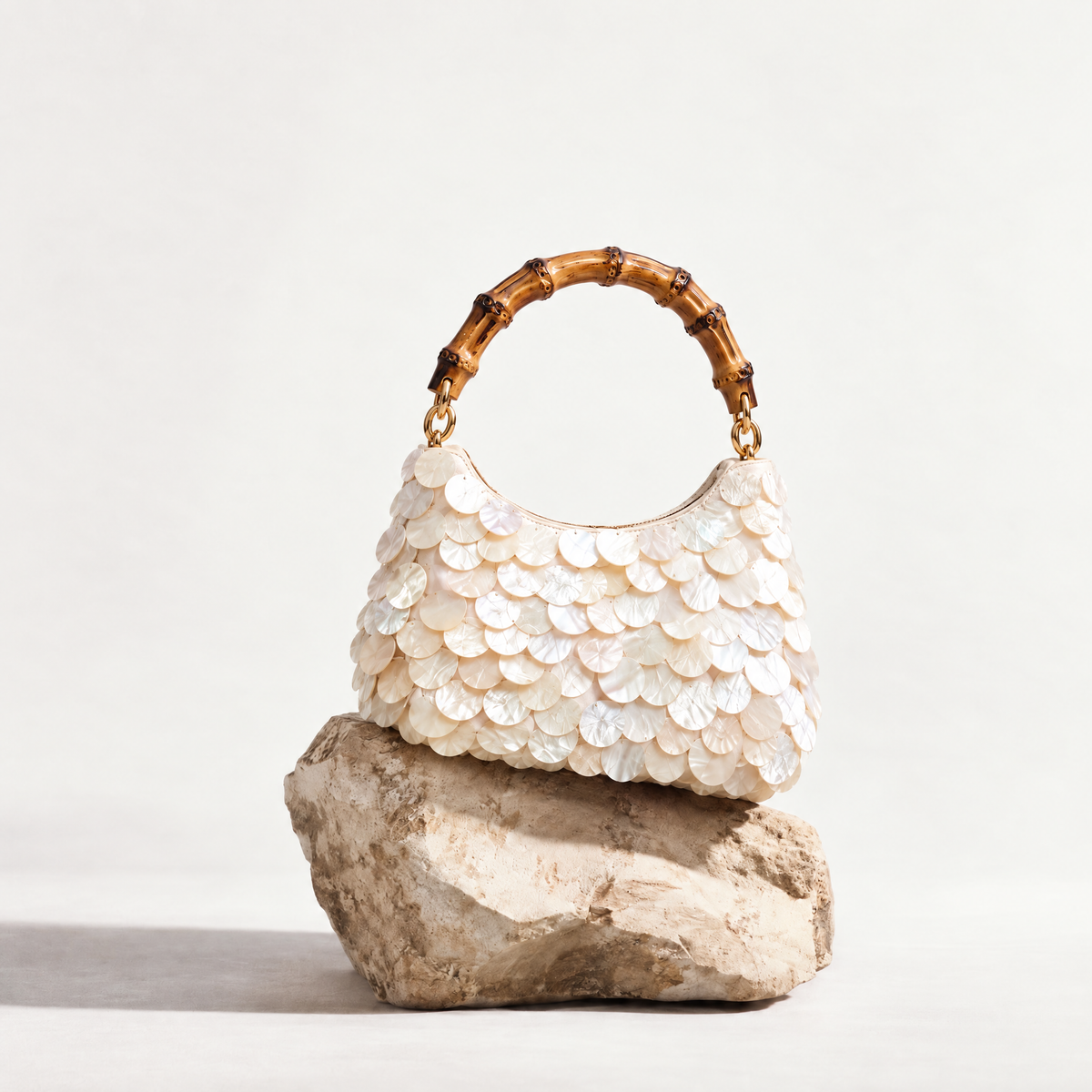 Bamboo Handle Shell Bag | Beige