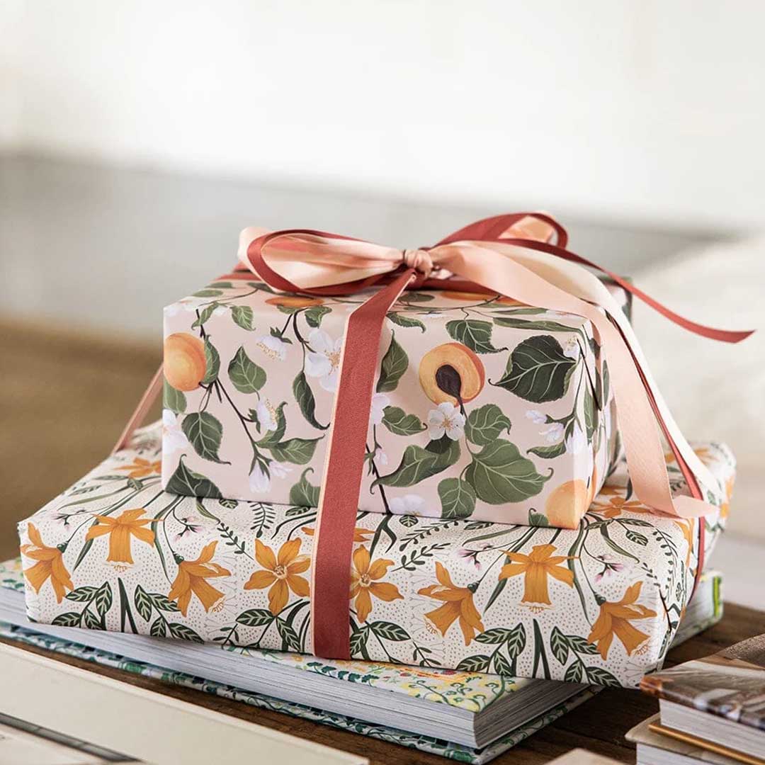 Christmas Gift Wrap Sheet | Peaches + Daffodil