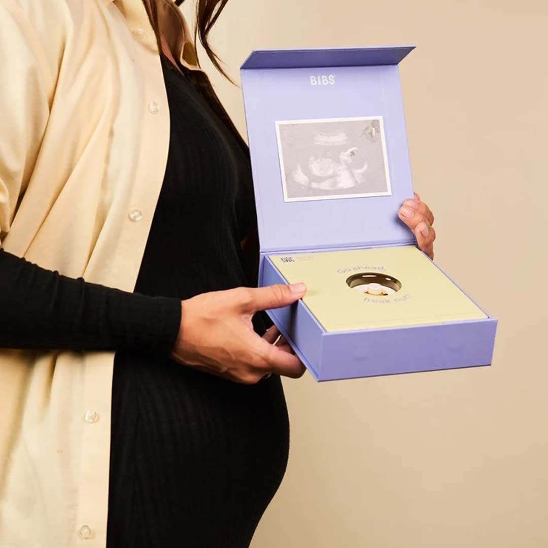 Gift Set, Baby on the Way | Ivory