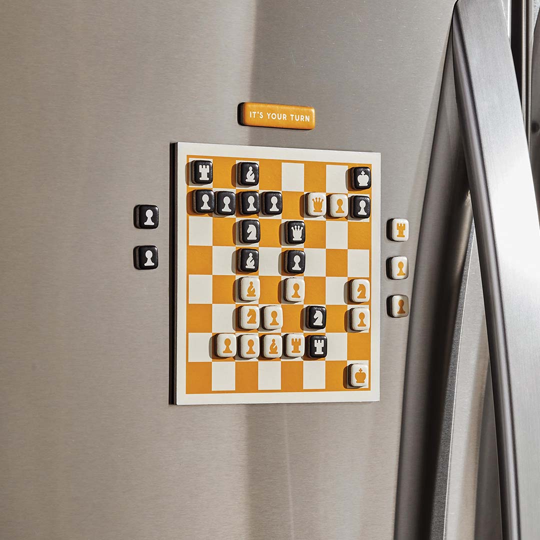 PAWN SHOP MAGNETIC FRIDGE GAME