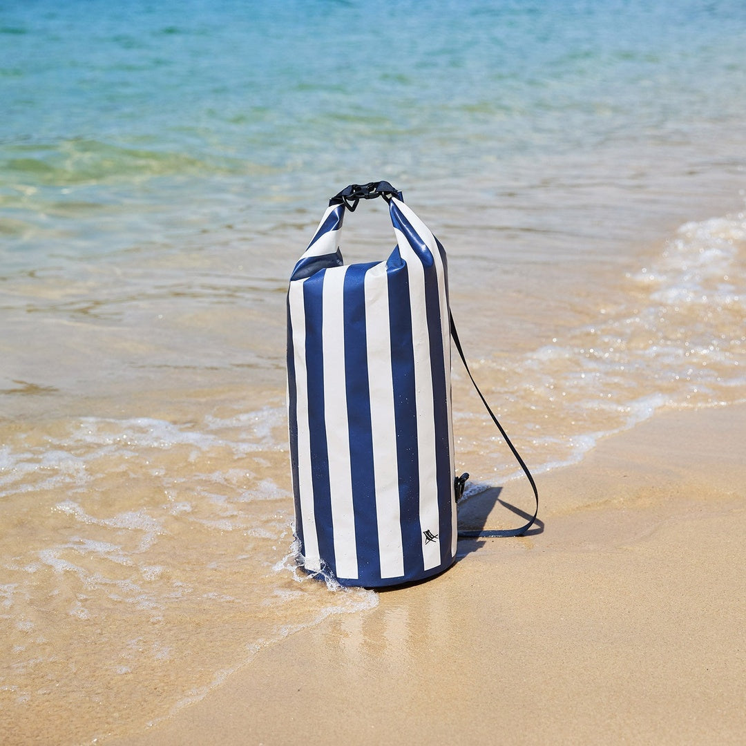 Dry Bag 20L | Whitsunday Blue — supplier scene 3