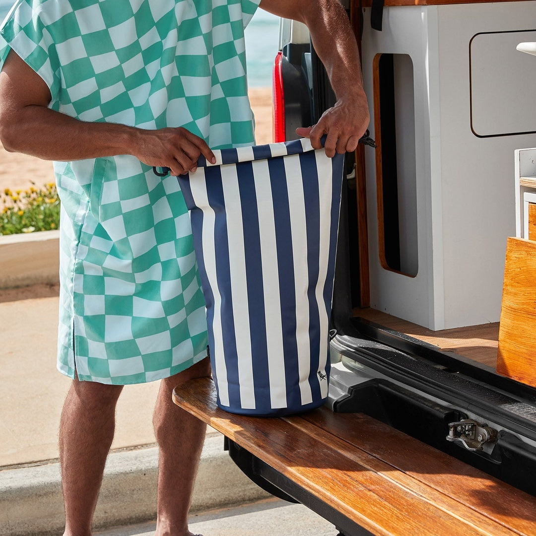 Dry Bag 20L | Whitsunday Blue — supplier scene 6