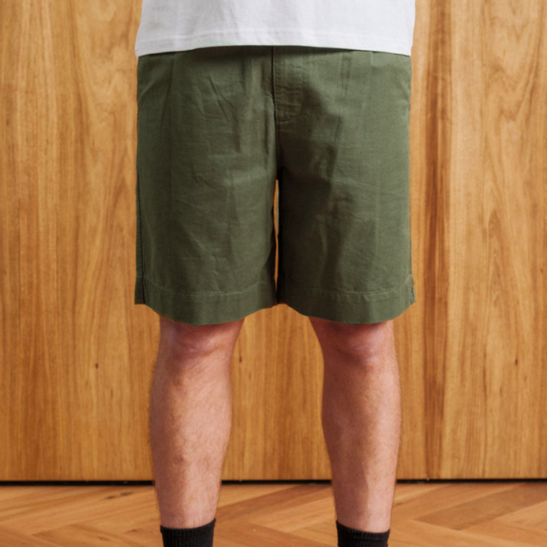 Chad Elastic Waist Relaxed Short | Fatigue — garment detail