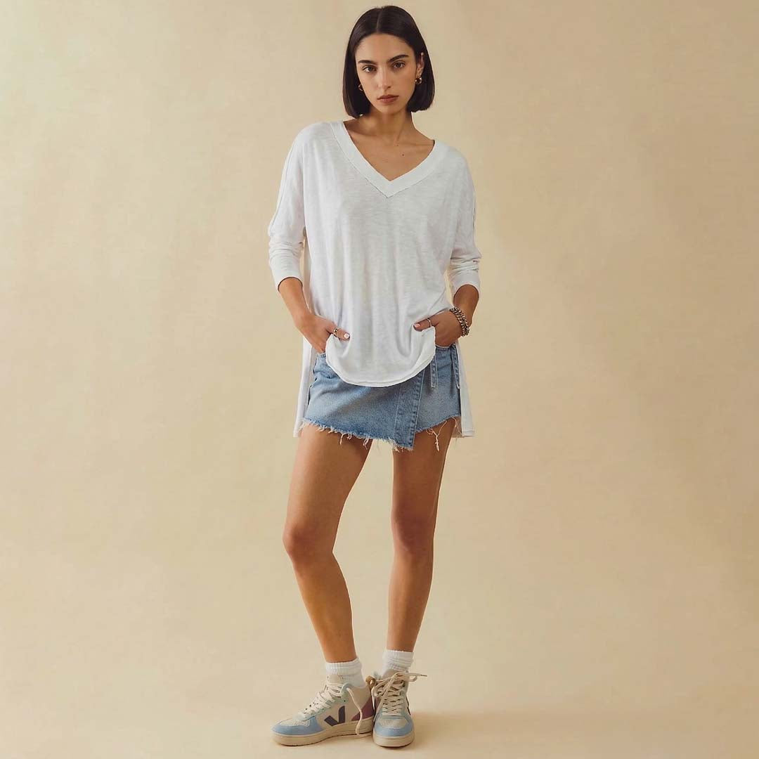 V-Neck Knit Top | White