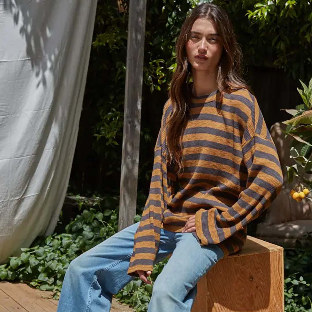 Ribbed Striped Knit Pullover | Camel Charcoal