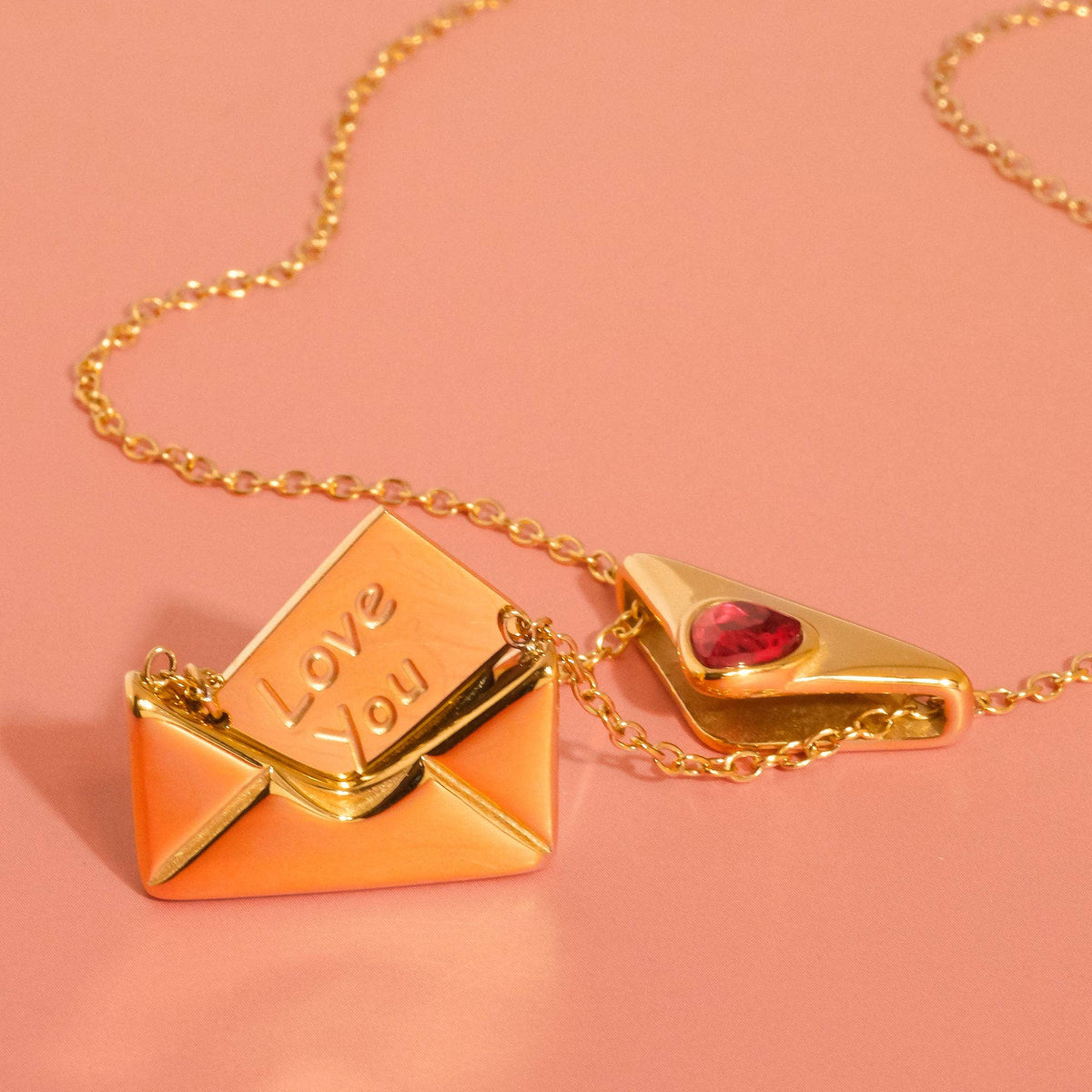 Love Letter Heart Necklace | 18K Yellow Gold