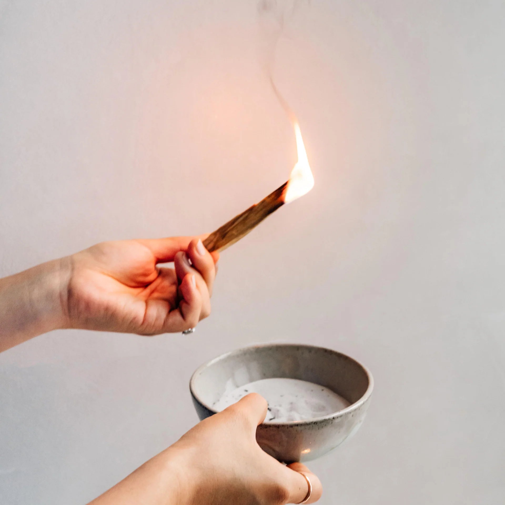 Peruvian Palo Santo Sticks | 6 sticks