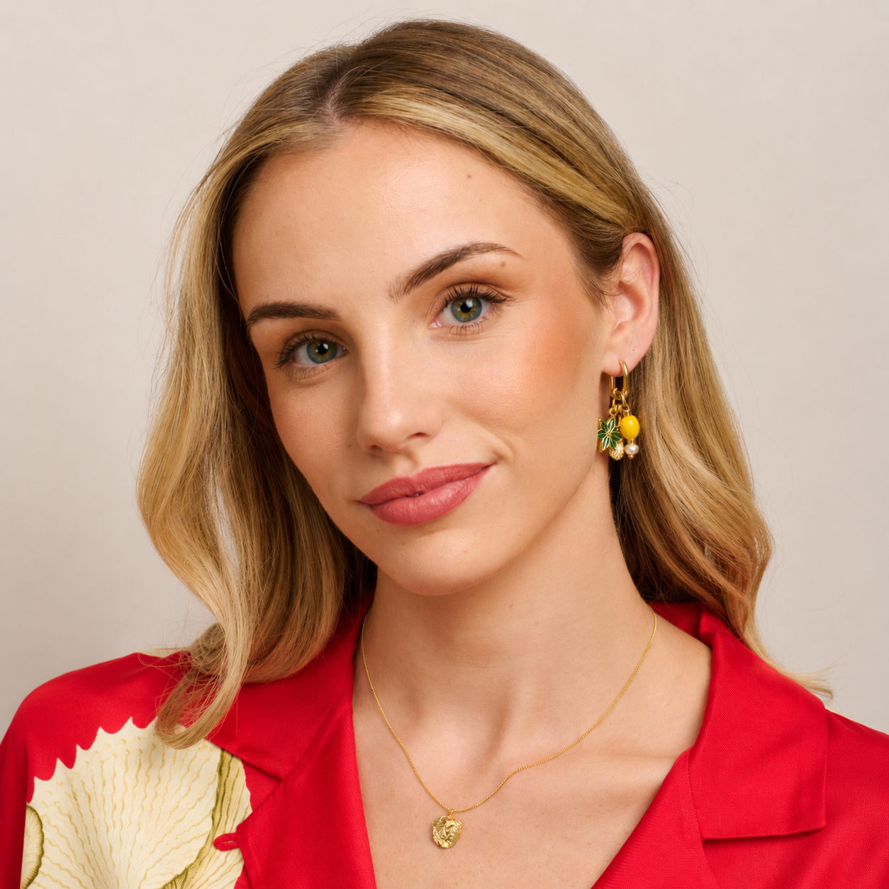 Charm Huggie | Lemon Cubana