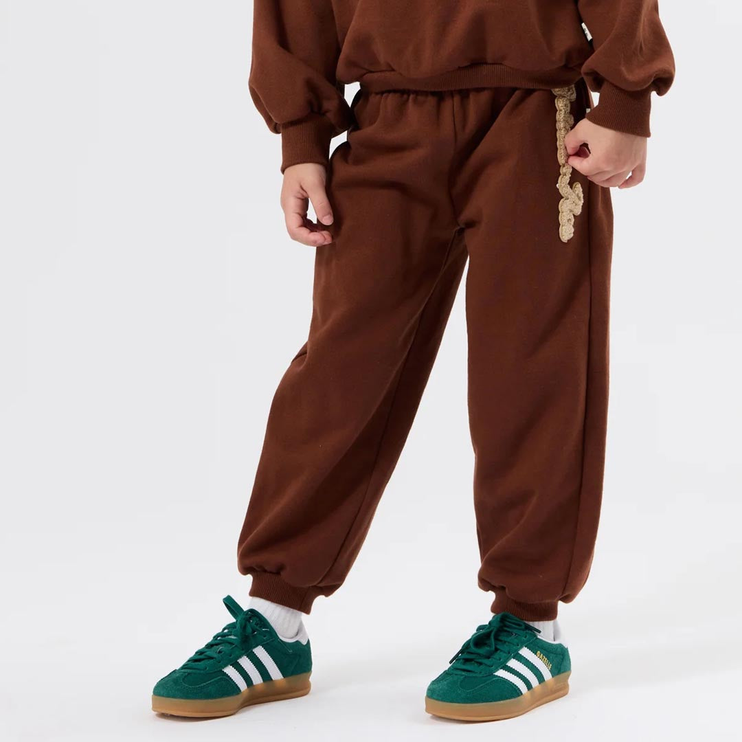 Comfy Embroidered Sweatpants | Chestnut