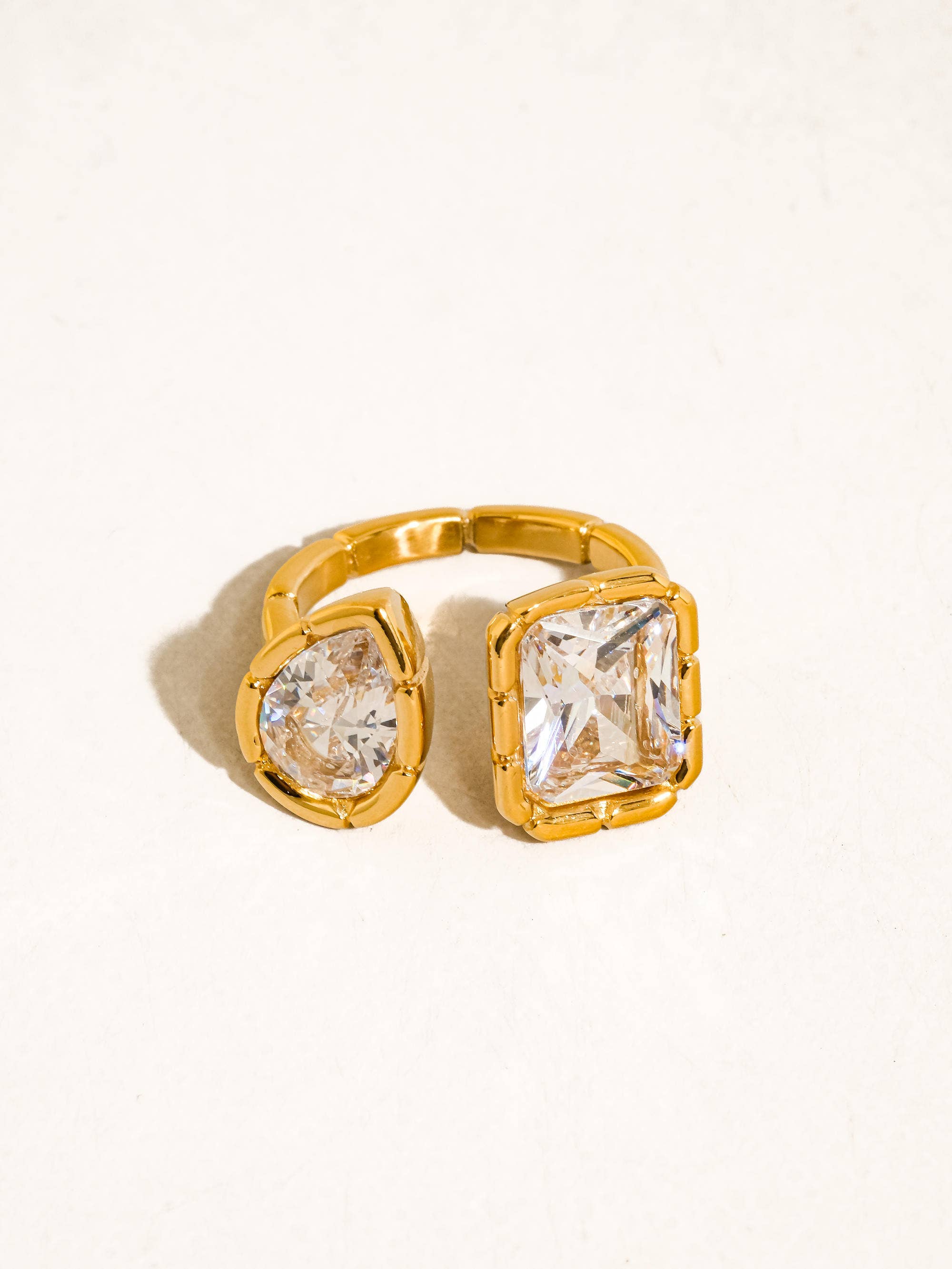 Serréa CZ Adjustable Ring | 18K Gold