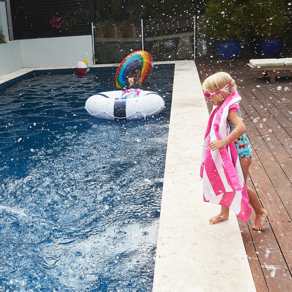 BEACH TOWEL | PHI PHI PINK