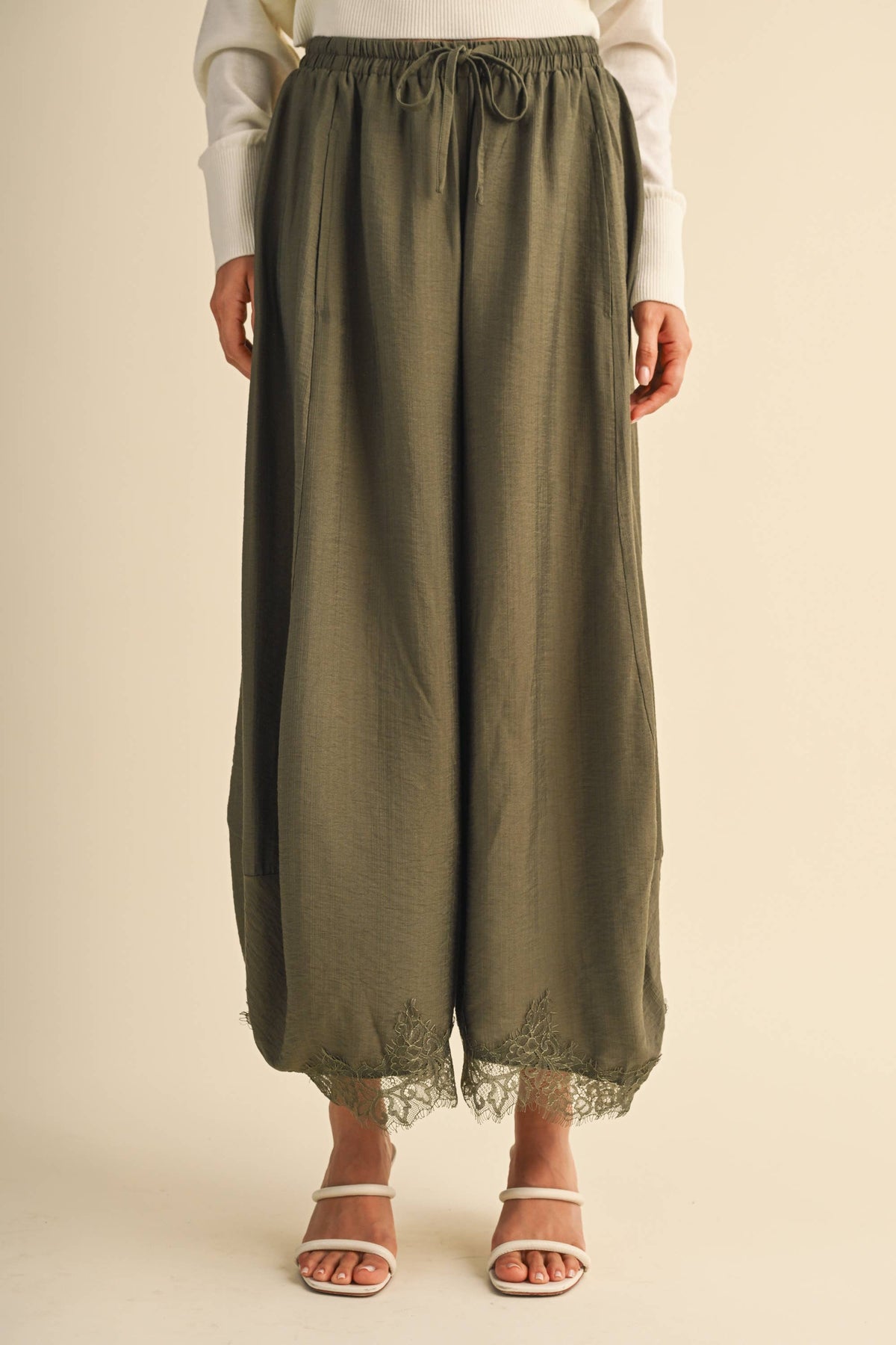 Lace Trim Barrel Pants | Olive