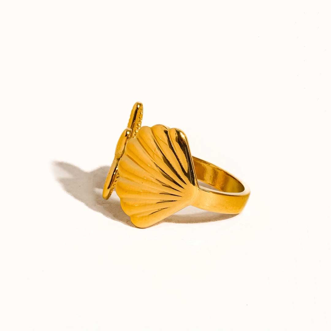 Étoilé Star & Shell Ring | 18K Gold