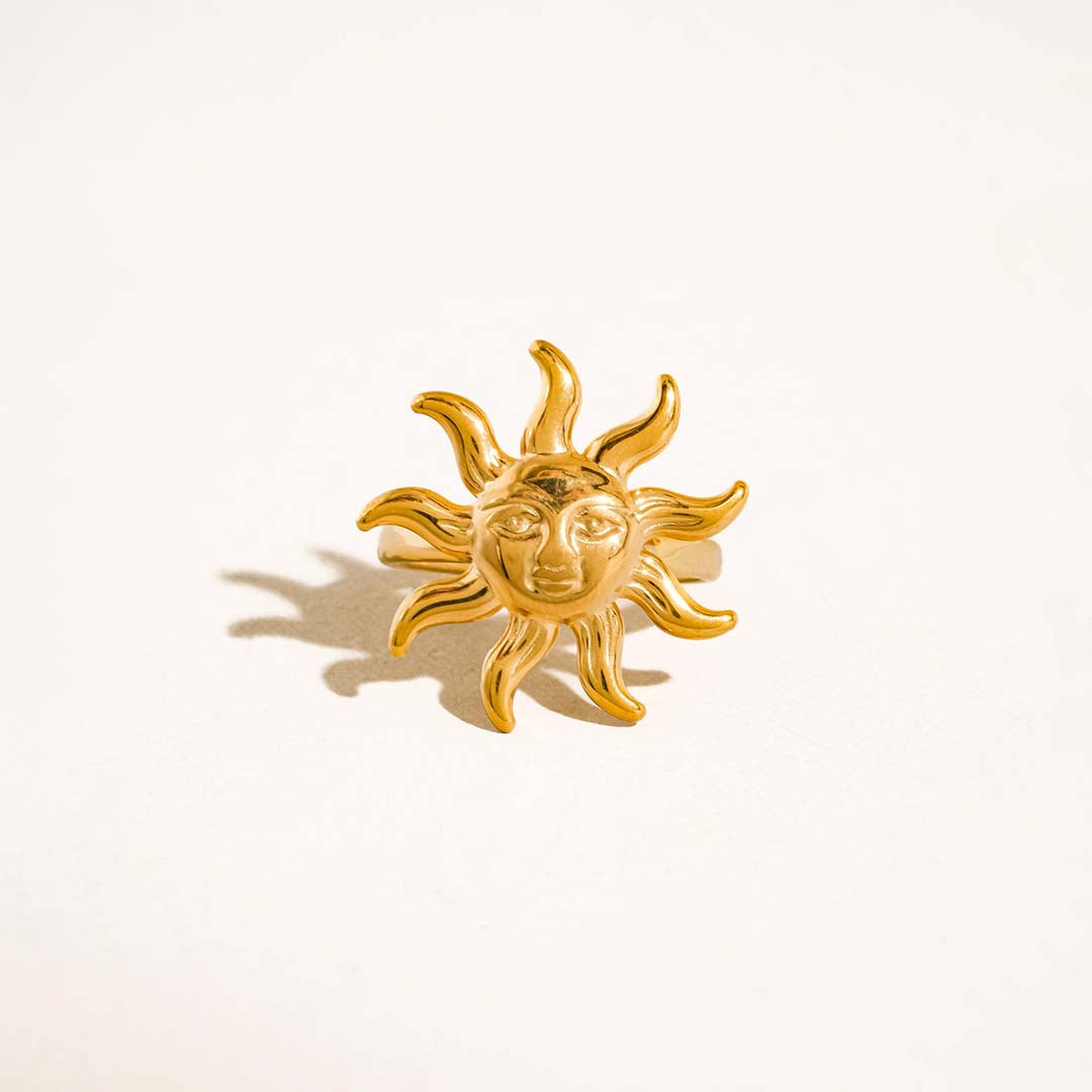 Solstice Sun Statement Ring | Yellow Gold