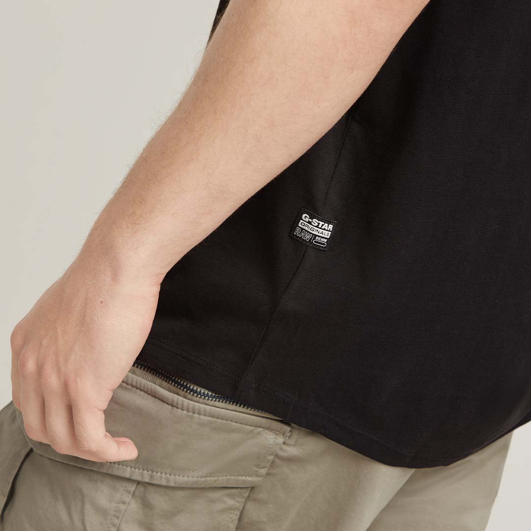 LASH T-SHIRT | DARK BLACK