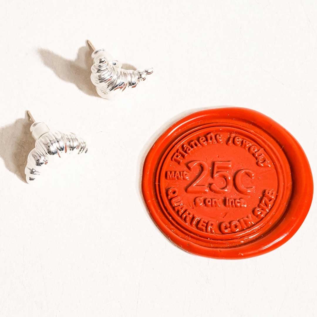 Gaëlle 18K Gold Petite Croissant Stud | Silver