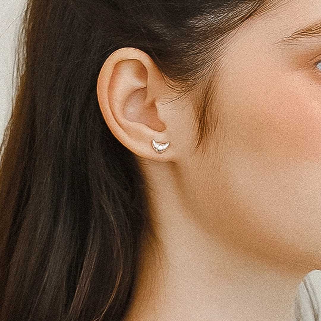 Gaëlle 18K Gold Petite Croissant Stud | Silver