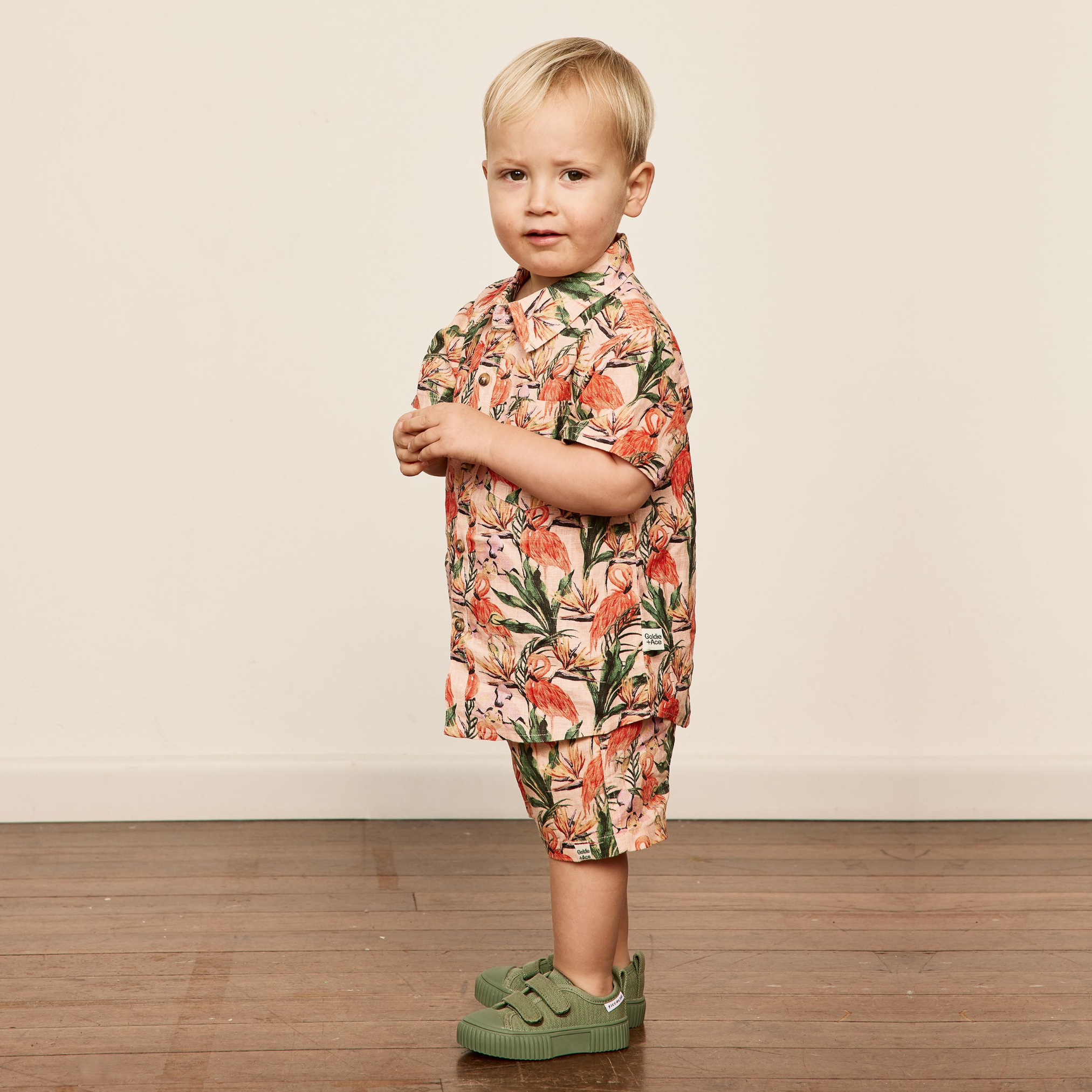 NOAH LINEN SHORTS | FLAMINGO PINK