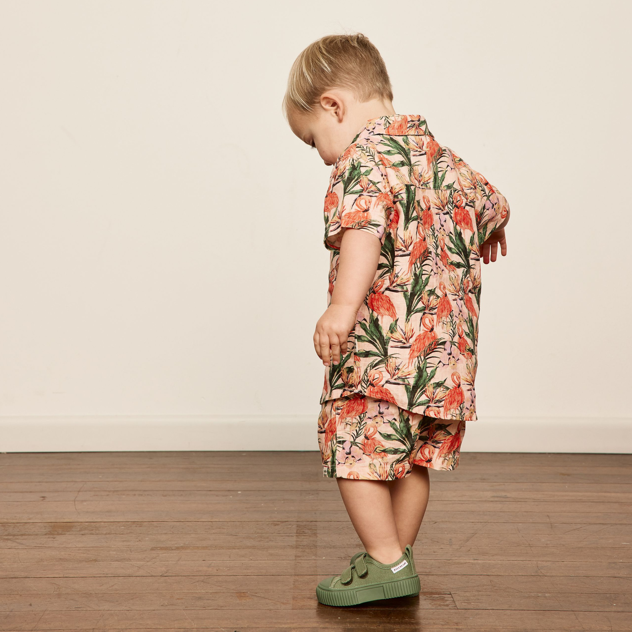 NOAH LINEN SHORTS | FLAMINGO PINK