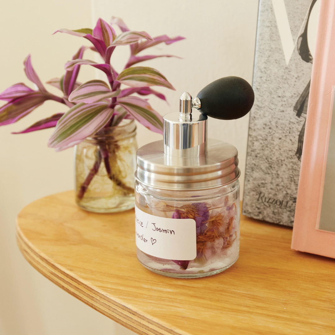 MAKE YOUR OWN PERFUME