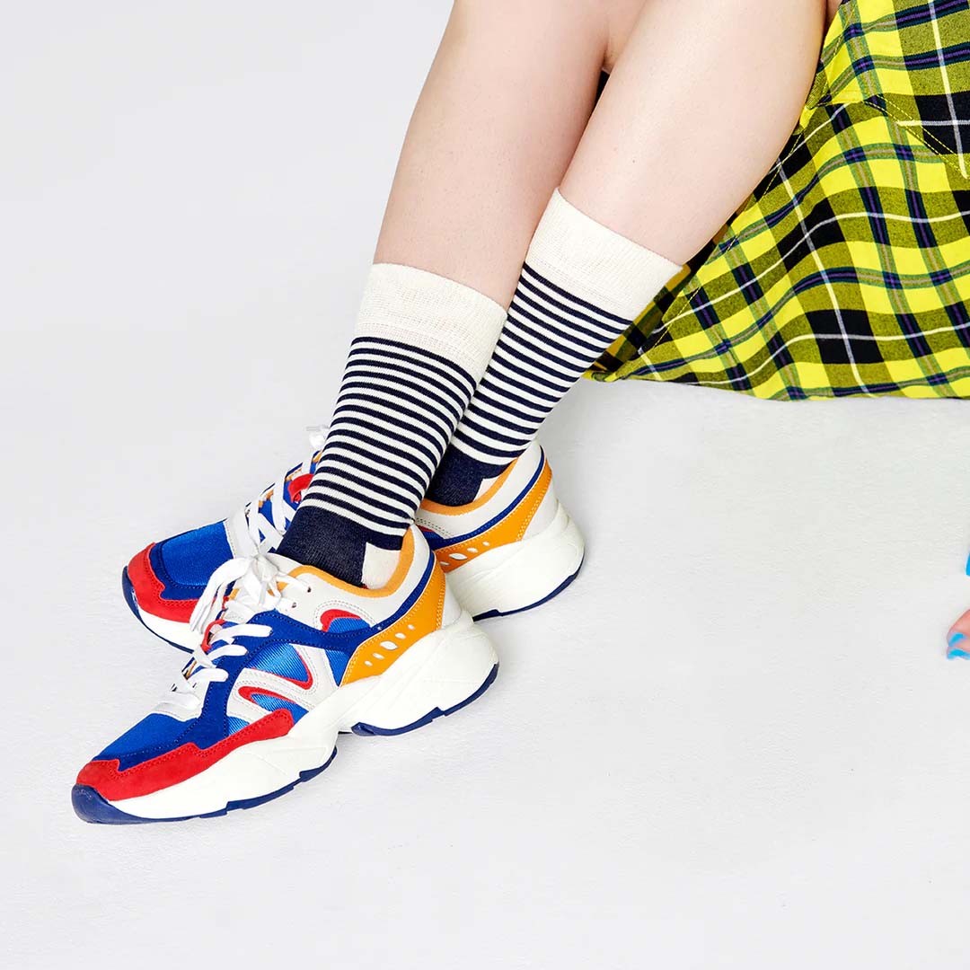 HALF STRIPE SOCK (068) | NAVY / RED