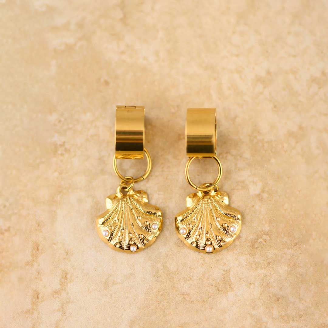 Caia Earrings | Gold