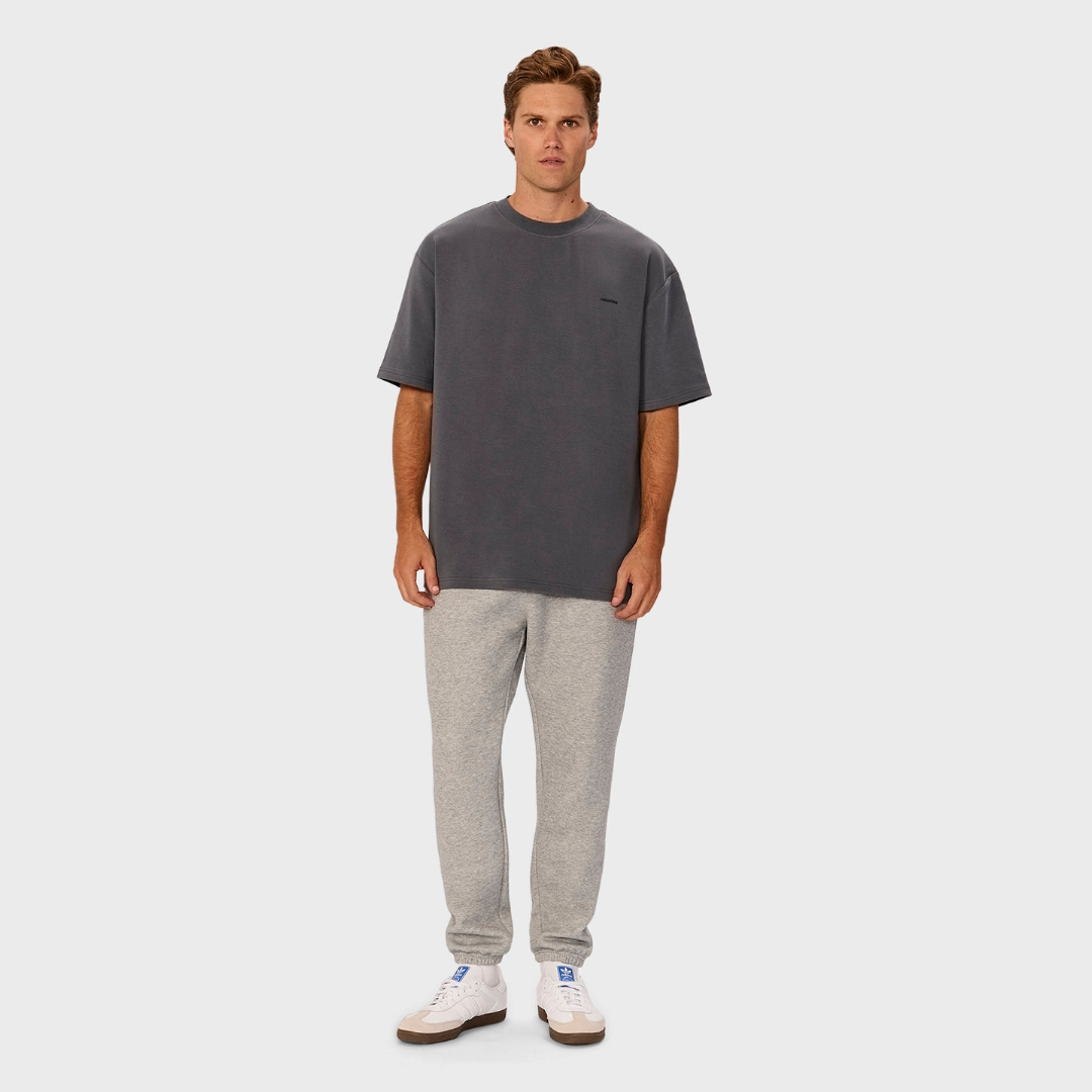 The Newport Tee | Slate - full front model