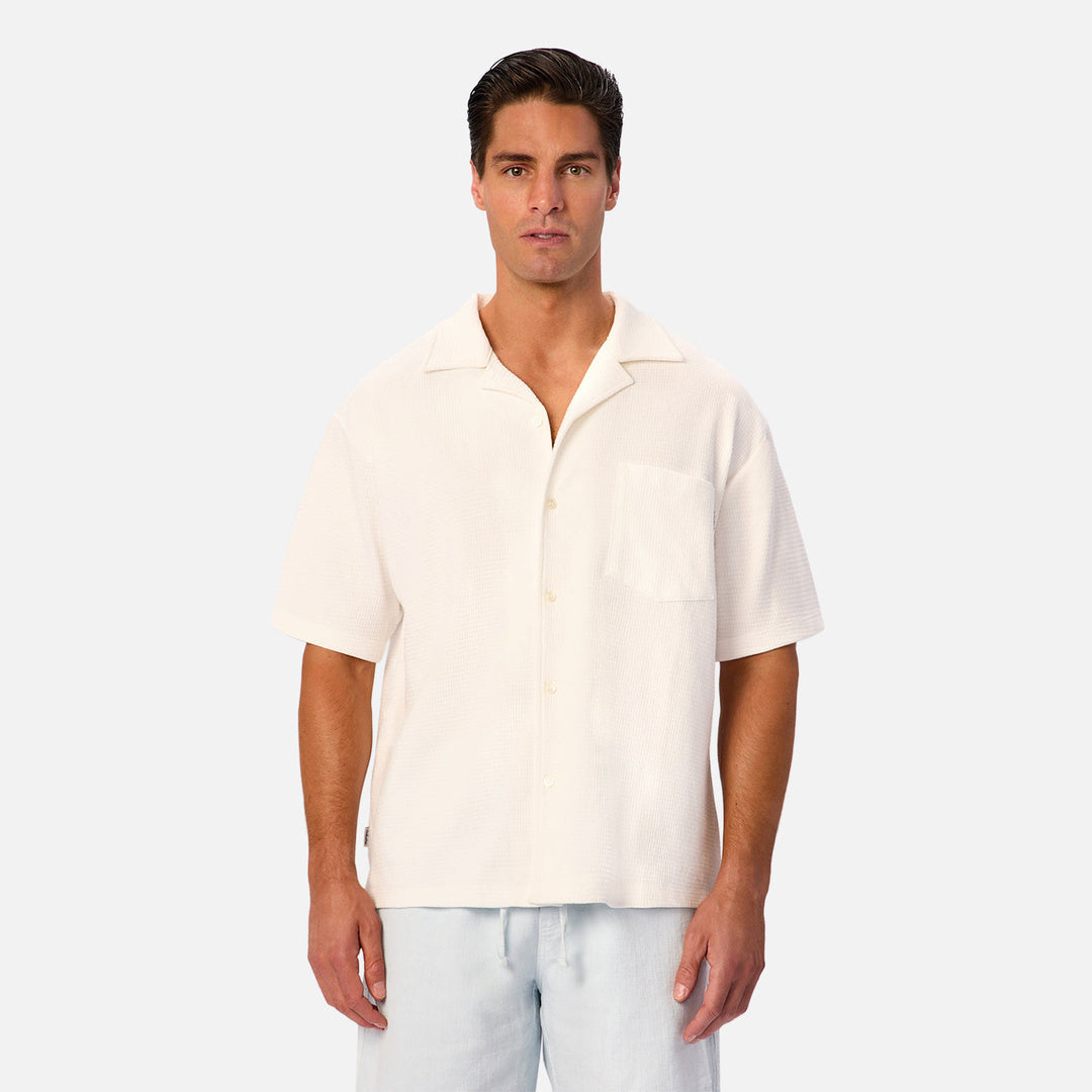 The Santiago Knitted Short Sleeve Shirt in Off White — official image 01